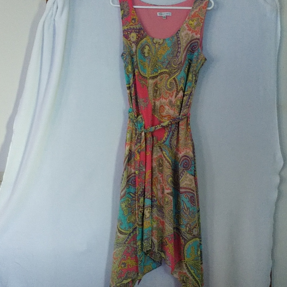 Robbie Bee women's asymmetrical dress